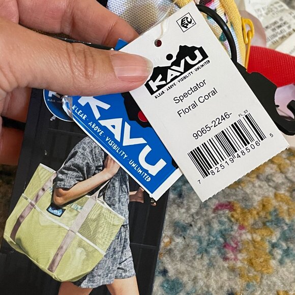 Kavu Spectator Coral Floral Fanny Pack - Picture 4 of 4